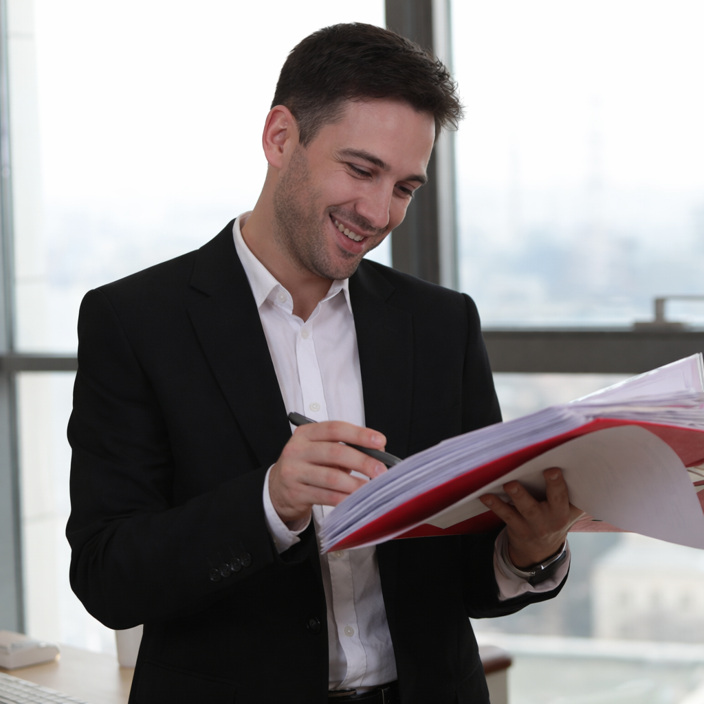 Sahibkarlara ən sərfəli şərtlərlə xidmətlər təklif edirik.